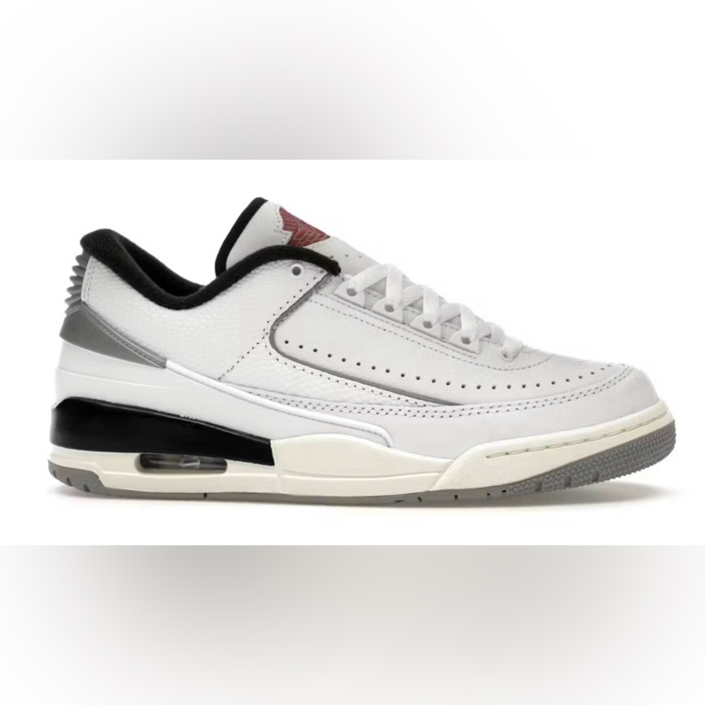 JORDAN 2/3 WHITE / FIRE RED -CEMENT GREY
